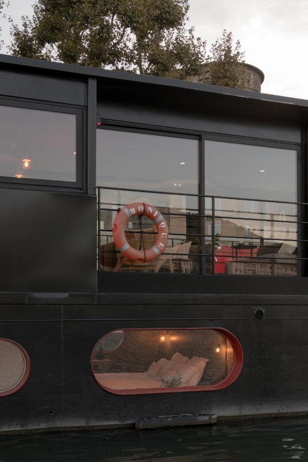 La Peniche - Bed And Bicycle - Tournon Hotel Exterior photo