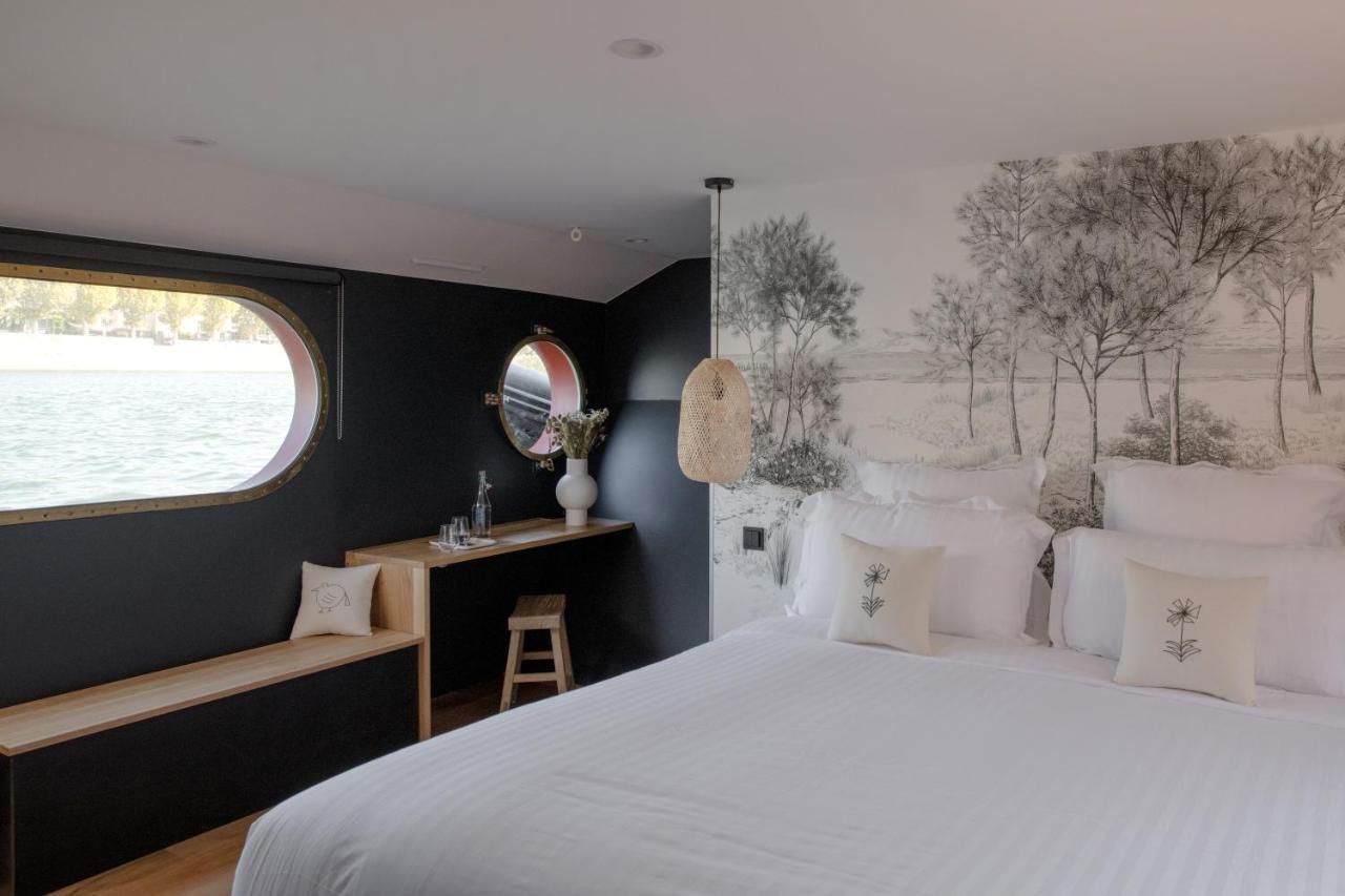 La Peniche - Bed And Bicycle - Tournon Hotel Exterior photo